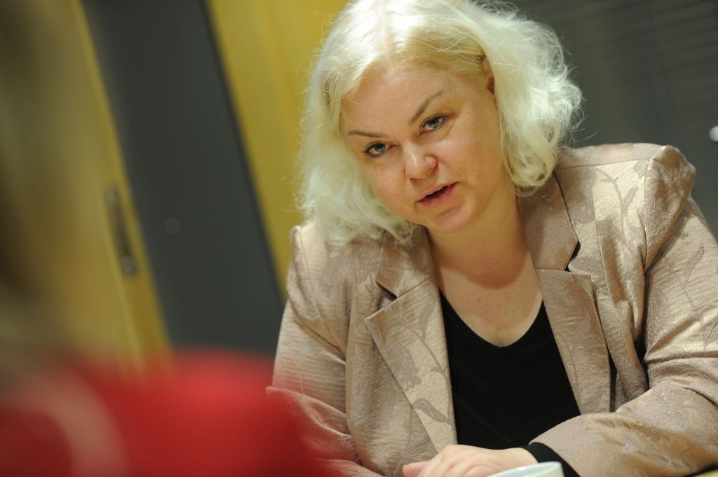 Elektronisko sakaru vadītāja: Aizliegumi ir cīņa ar vējdzirnavām
