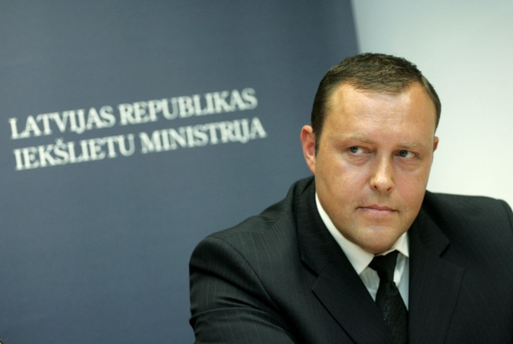 Latvijas melnajā sarakstā drīzumā iekļaus ar notikumiem Ukrainā saistītus cilvēkus