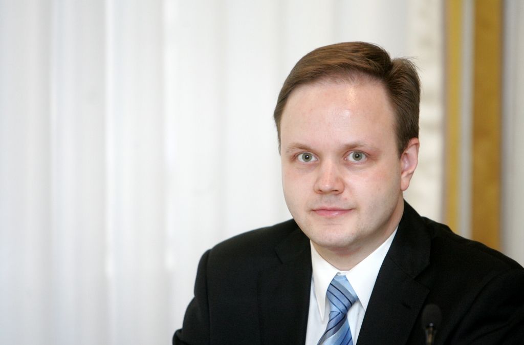 Tiesa beidzot sāks skatīt tā dēvēto Neo krimināllietu