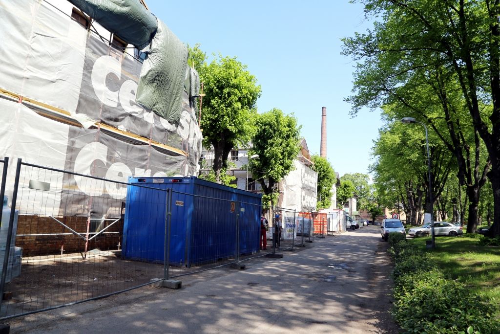 Pilnā sparā rit Rīgas 1. slimnīcas jaunā operāciju bloka būvdarbi