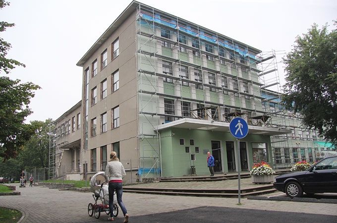 Kavēsies ar kultūras nama jumta pabeigšanu
