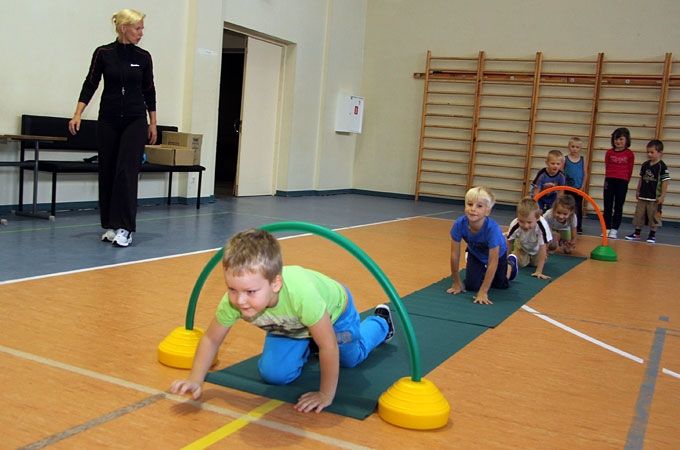 Novada skolās centīsies uzlabot lokanību un stāju