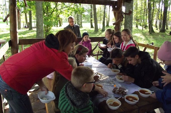 Aizupieši talko un jau domā par skolas 85 gadu jubileju 