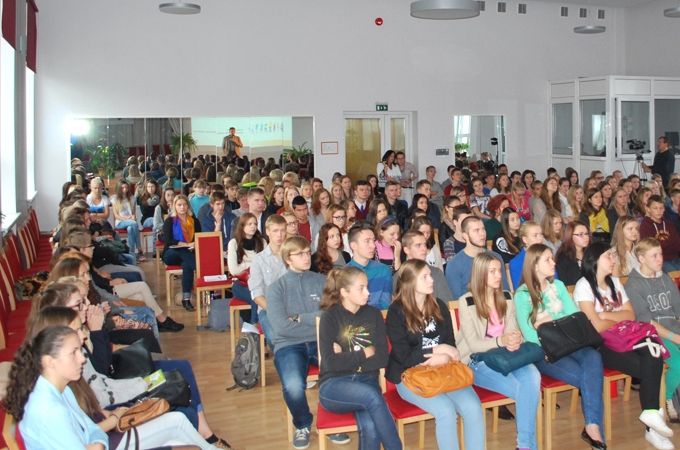 Spīdolas ģimnāzijā atklātas Karjeras dienas