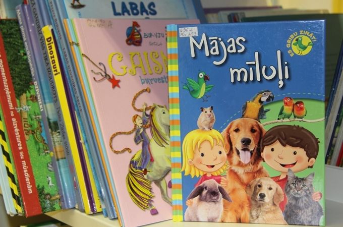 Ģimenes diena bibliotēkā