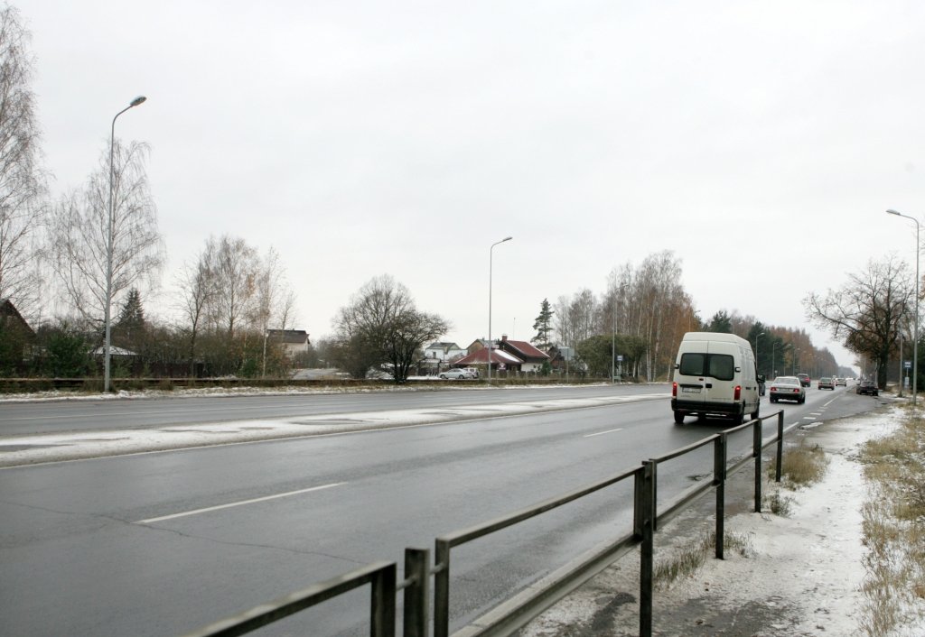 Uz atsevišķiem ceļa posmiem apgrūtināti braukšanas apstākļi