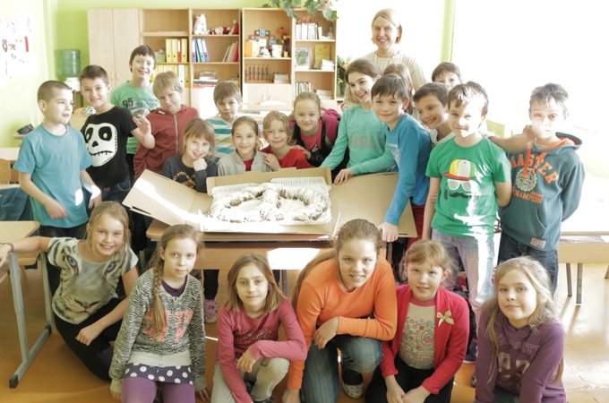Jelgavas skolēniem gards pārsteigums no «Ledus pasakas»