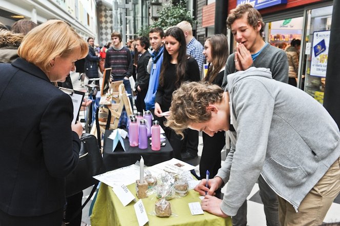 «Starts biznesā» – no sapņu ķērāja līdz velosipēda piknika skapītim (FOTO)