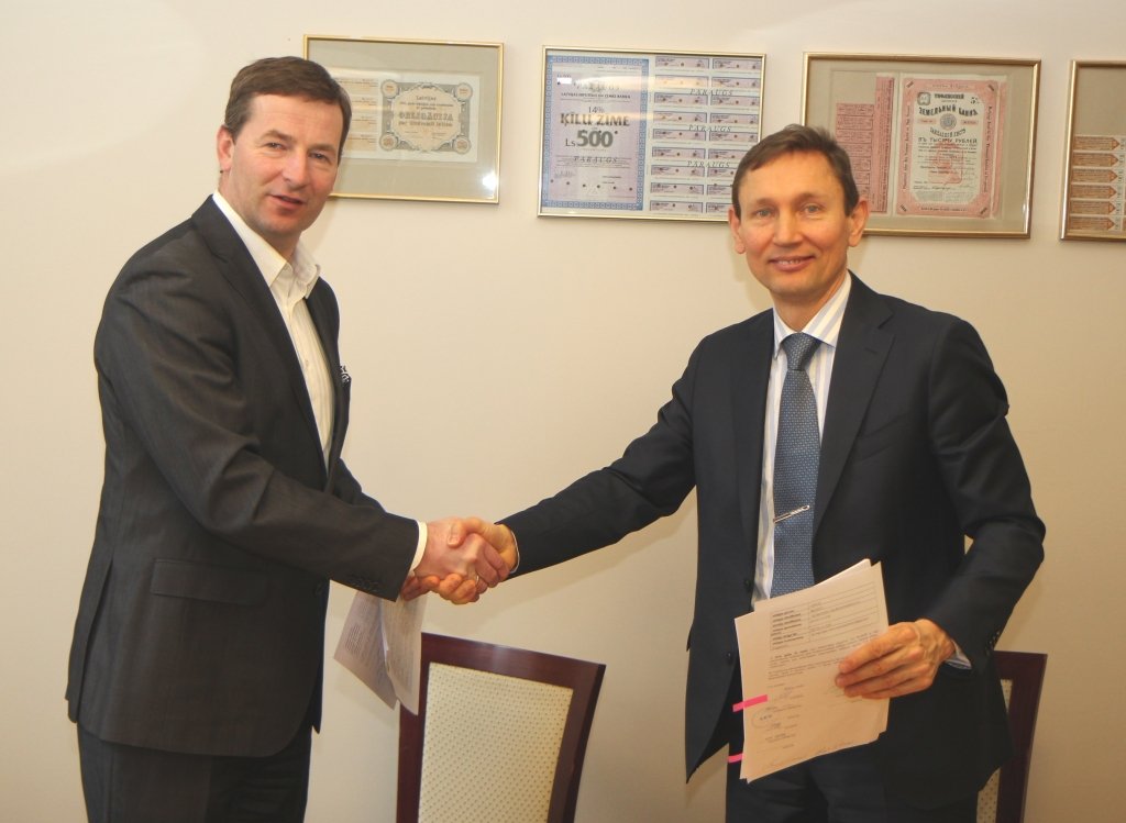 Mājokļu kredītus ģimenēm ar valsts atbalstu piedāvās arī SEB banka