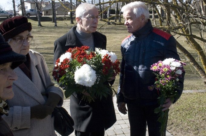 Svētbirzē memoriāls «Ciešanu ceļš» tiek pabeigts (FOTO)