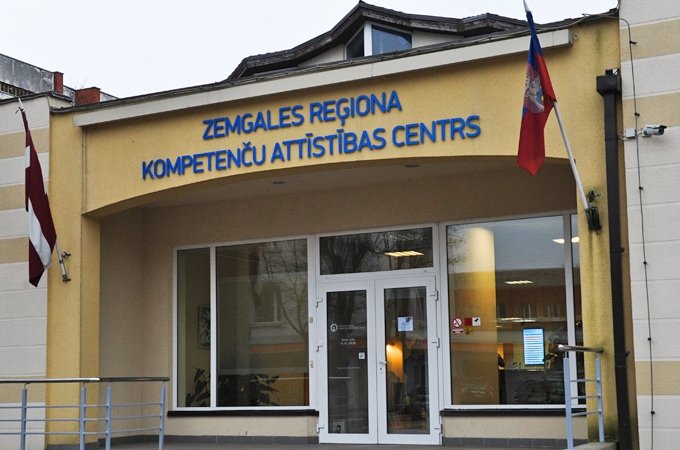 Manas un tavas Jelgavas izzināšana literāri pētnieciski