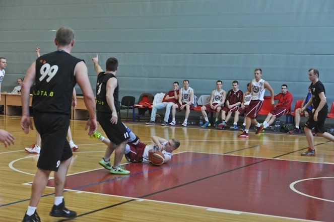 «Doks» basketbolisti gāž «Ķepas» no Jelgavas čempionu troņa (FOTO)