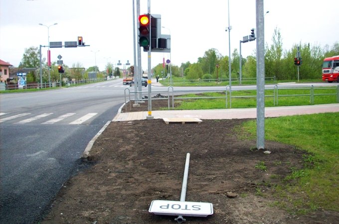 Pa zālienu tomēr nebūs jāiet (FOTO)