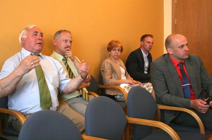 «Fortum» nolaidīs 1,2 procentus, tomēr dzīvokļu īpašnieki cer, ka siltums no šķeldas būs krietni lētāks