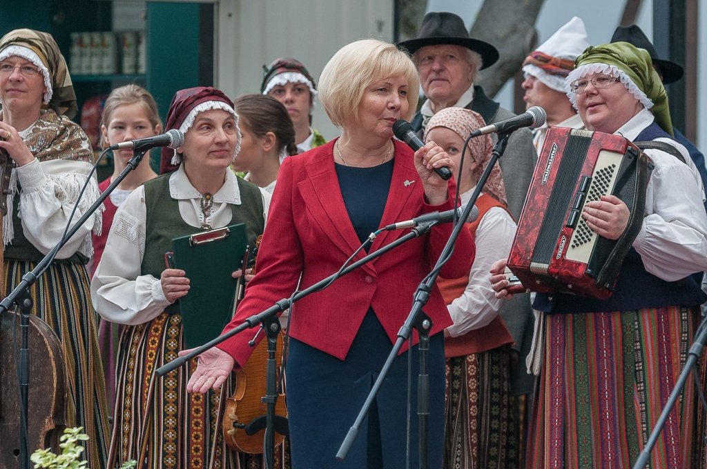 Trejdeviņās vietās (arī Driksas ielā Jelgavā) iedzied un iedejo «Baltica 2015» (FOTO)