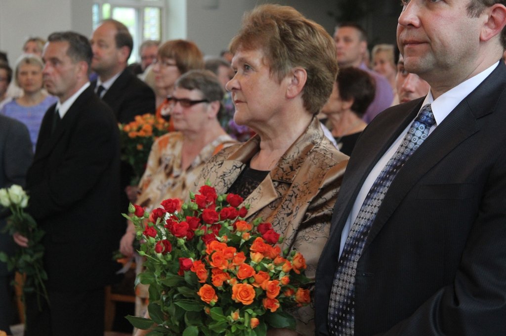 Valsts ģimnāzijā izlaidums vienā dienā ar sertifikātiem (FOTO)