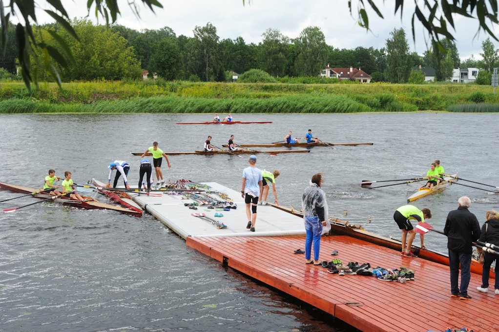 Airēšanas čempionātā Jelgavas jauniešiem divas sudraba medaļas (FOTO)