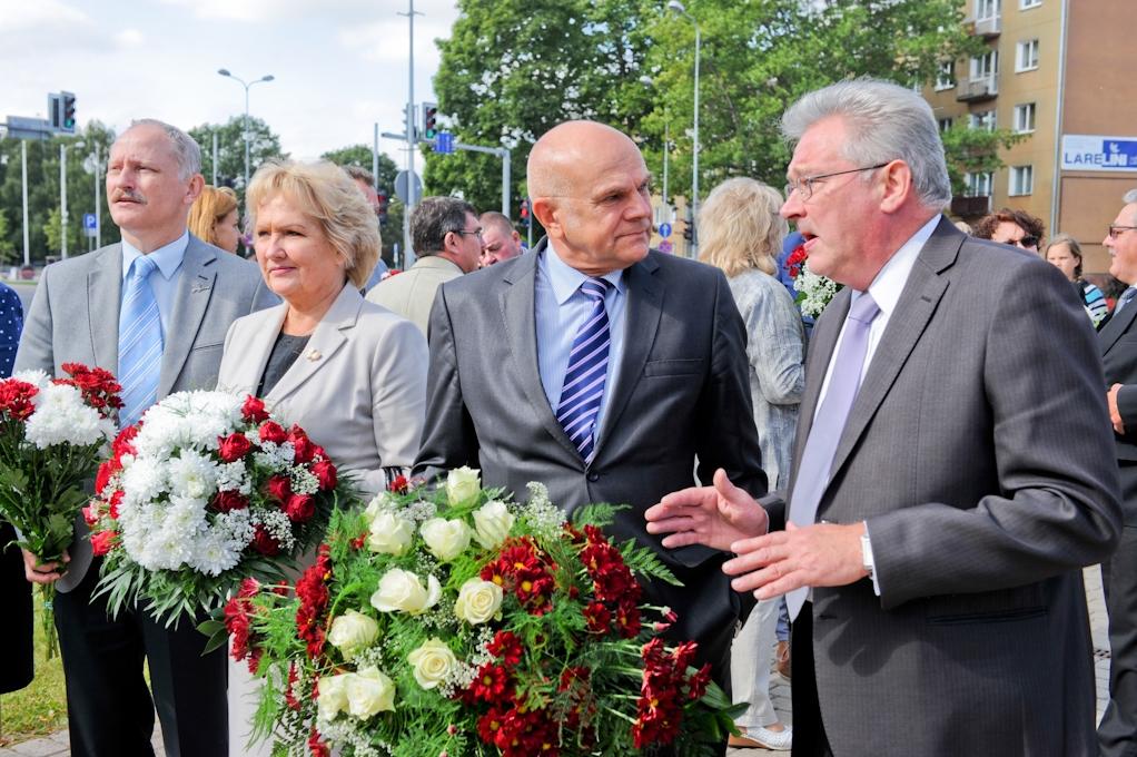 FOTO: Latvijas Valsts pirmā prezidenta Jāņa Čakstes 156. dzimšanas dienā