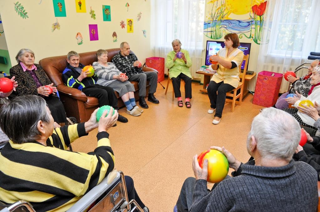 Lai aprūpes centra Kalnciema filiālē justos kā mājās (FOTO)