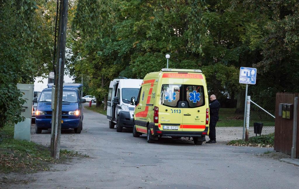 Kautiņš Mātera ielā beidzas ar ātro palīdzību un policiju (FOTO)