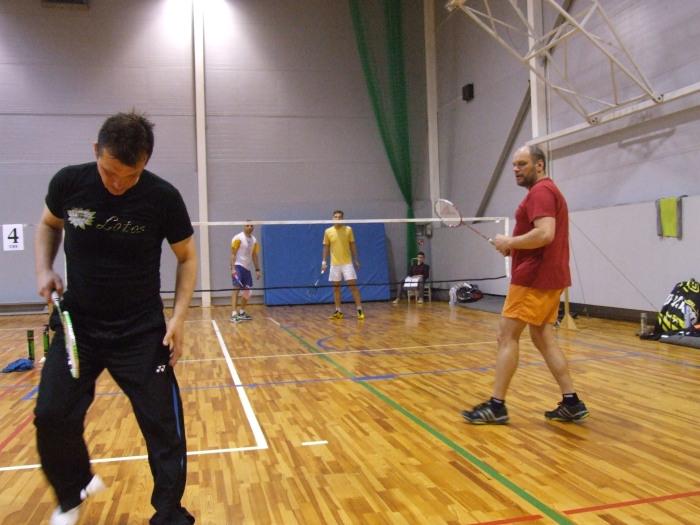 Badmintonisti Vadims Čulka un Kristians Rozenvalds uz Jelgavu pārved trīs medaļas (FOTO)