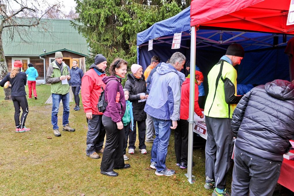 «Patriotu» skrējienā 24 kilometru distancē ātrākie Ilona Marhele un Jānis Kūms (FOTO)