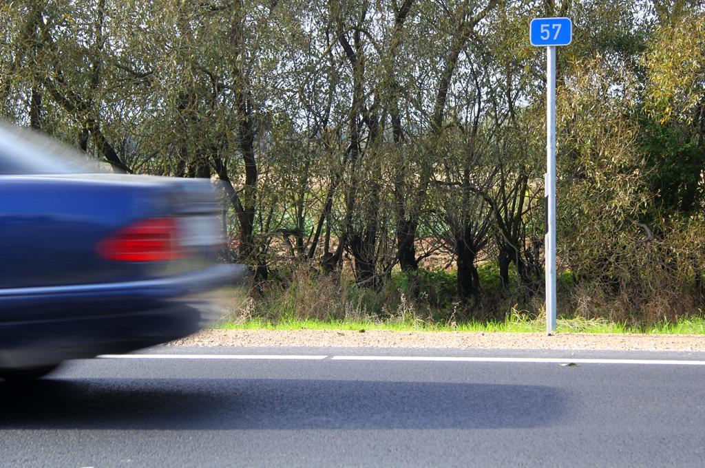 Ceļu satiksmes negadījumos Latvijā cietuši seši gājēji