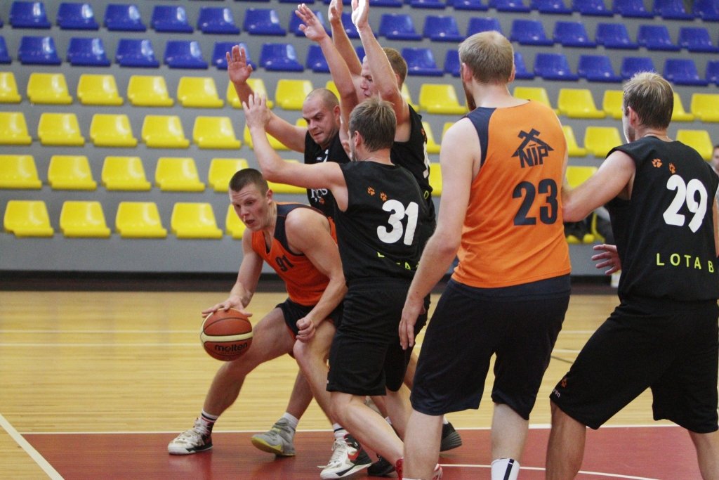 Pieteikšanās Jelgavas atklātajam čempionātam basketbolā līdz 26.janvārim