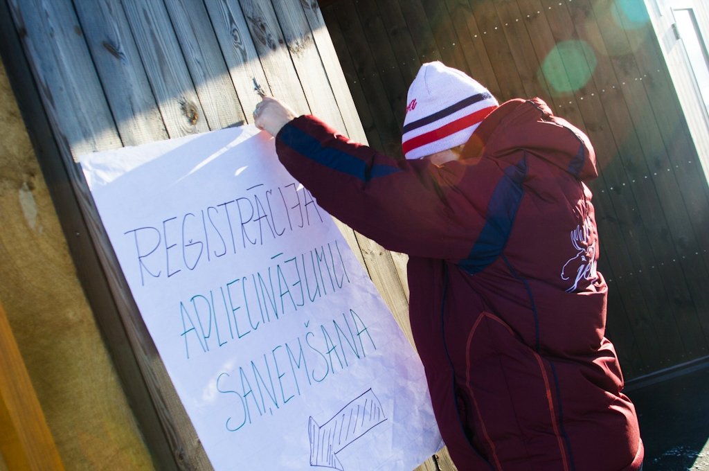 FOTO: Sniega diena Pasta salā