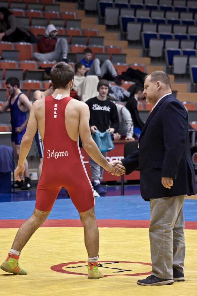 Latvijas čempionātā brīvajā cīņā Albertam Jurčenko zelts, Eglem un Dzaseževai bronza (FOTO)