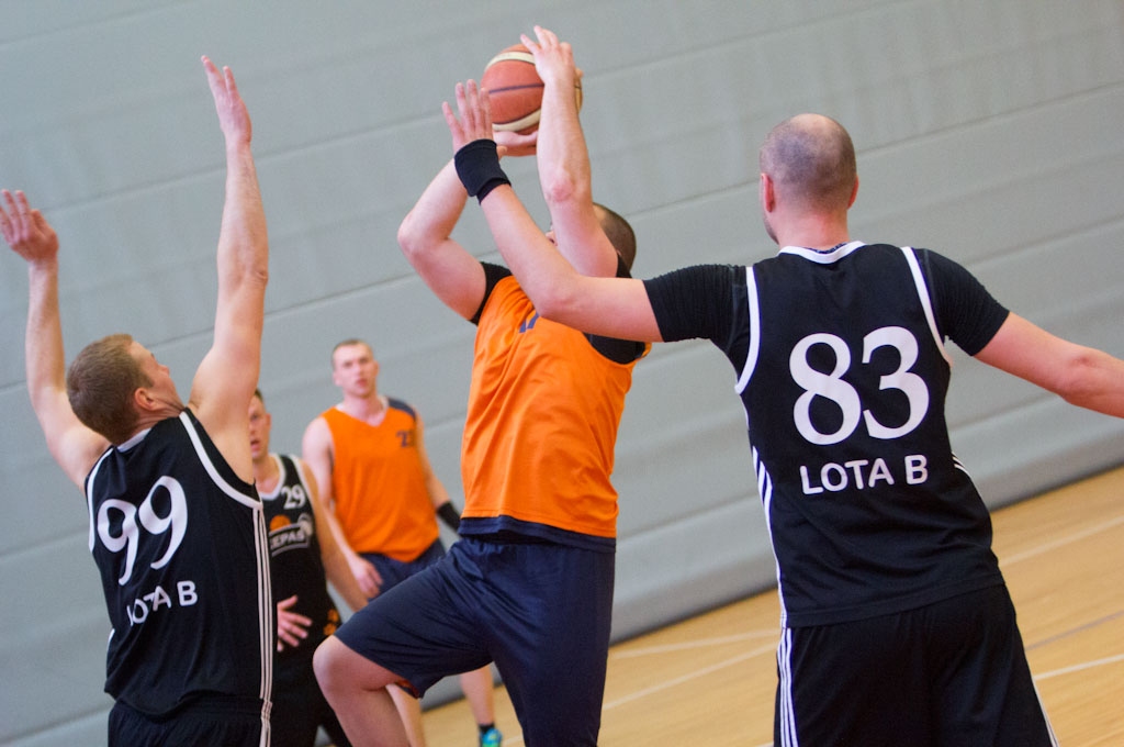 Zināmi basketbola čempionāta pusfinālisti (FOTO)