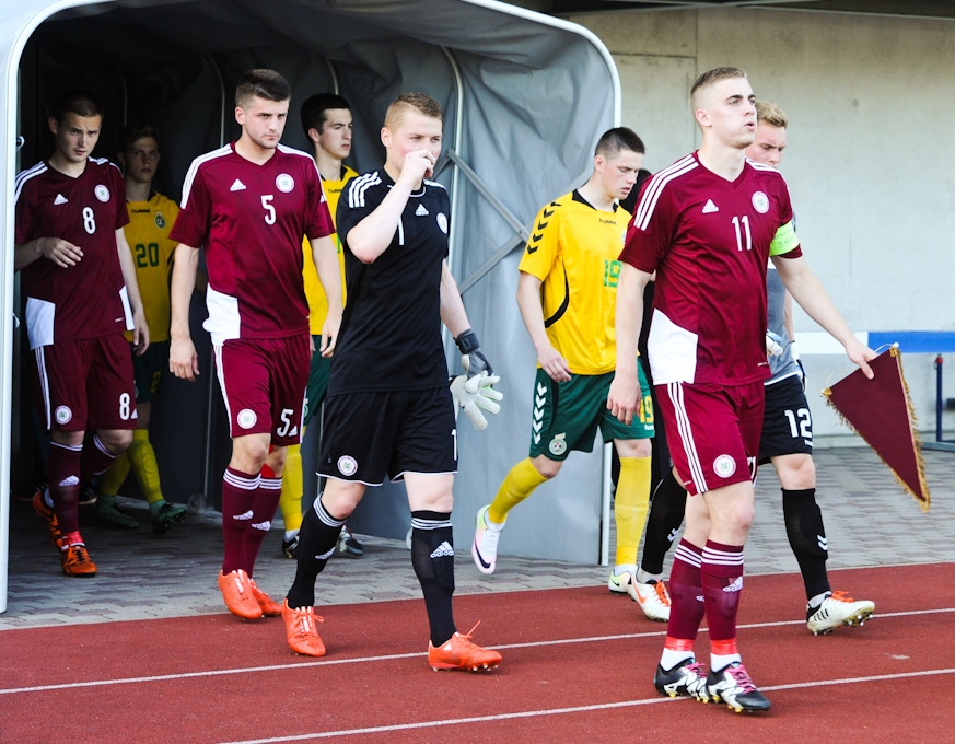  Kazakeviča audzēkņi pārliecinoši uzvar dienvidu kaimiņus (FOTO)