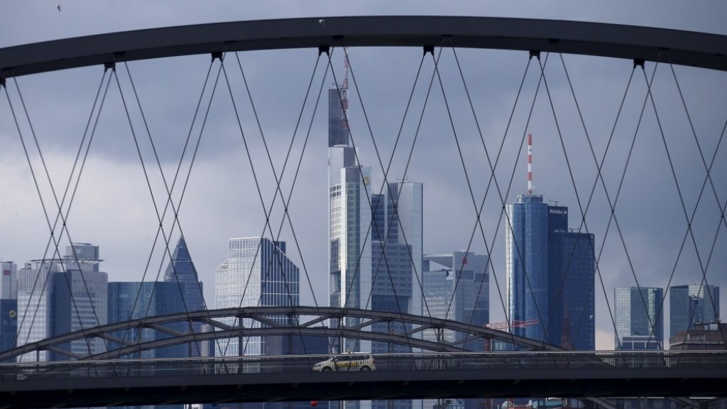 Foto: Uz kurām Eiropas pilsētām varētu pārcelties kompānijas no Londonas?