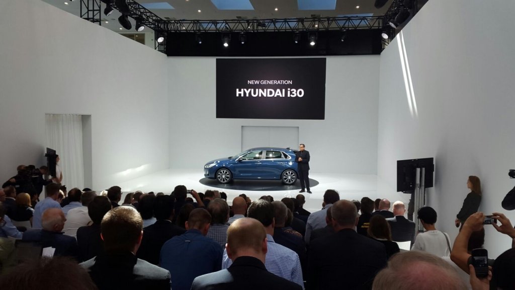 FOTO: Hyundai i30 pasaules pirmizrāde