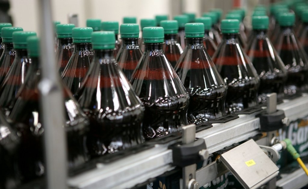 Aicina rūpīgi izvērtēt 2l PET iepakojuma aizliegumu