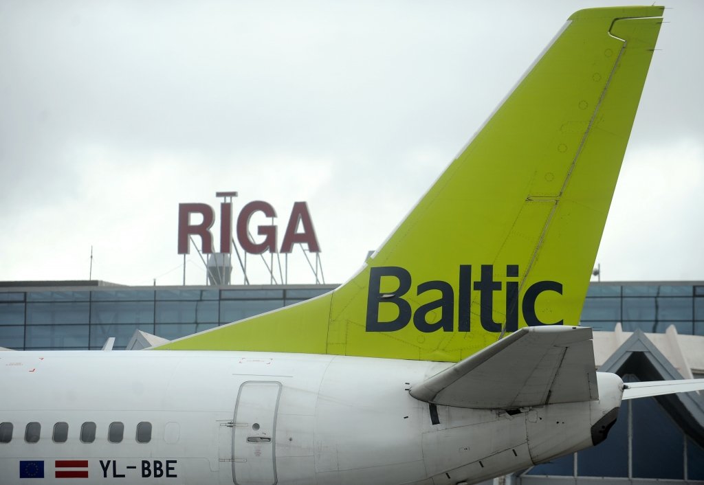 airBaltic lidmašīnas bojātās detaļas garantijas laiks bijis vēl tikai pusē
