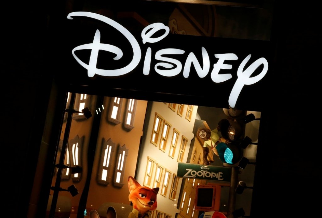 Disney apsver Twitter iegādi