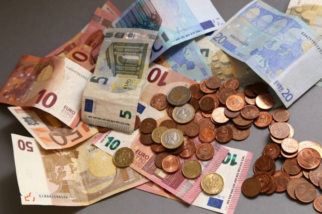 Mikrouzņēmumu darbinieki lielākoties veic nelielas sociālās iemaksas
