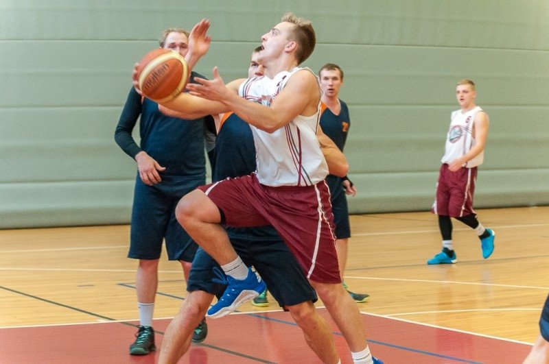 Par Jelgavas SSC kausu cīnīsies 11 basketbola komandas (papildināts)