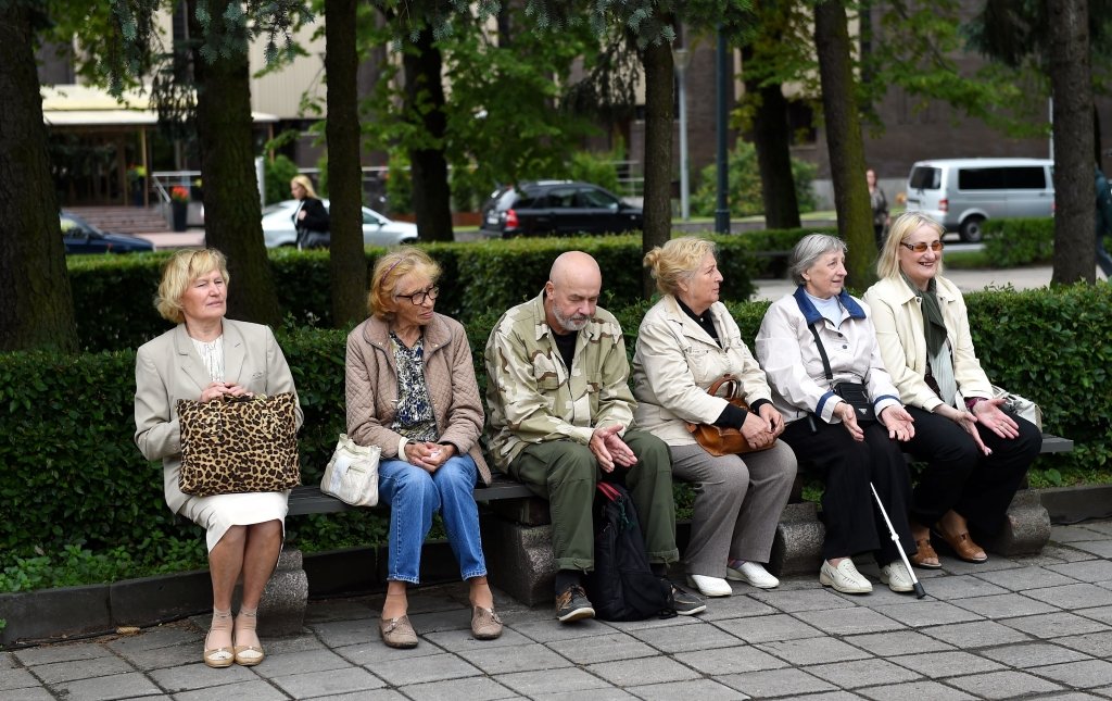 Pensionāri cer uz ekonomikas uzplaukumu, kas varētu uzlabot viņu materiālo stāvokli
