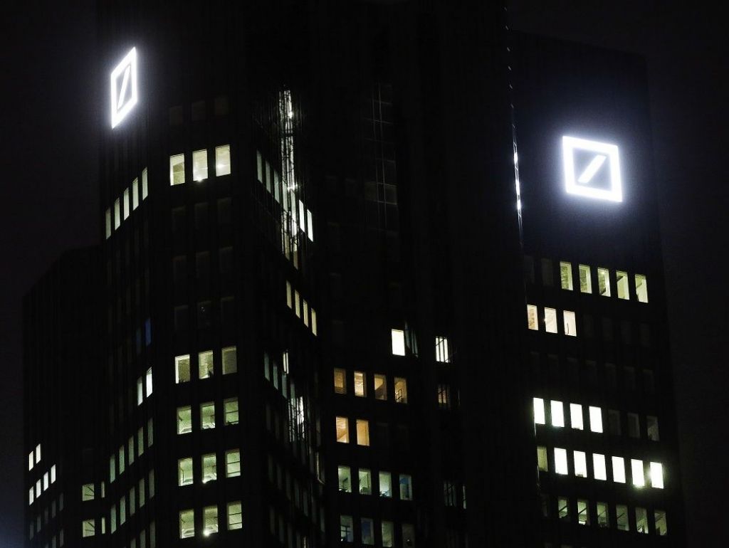 Vācijas ekonomikas ministrs par Deutsche Bank: Es nezinu - smieties vai raudāt