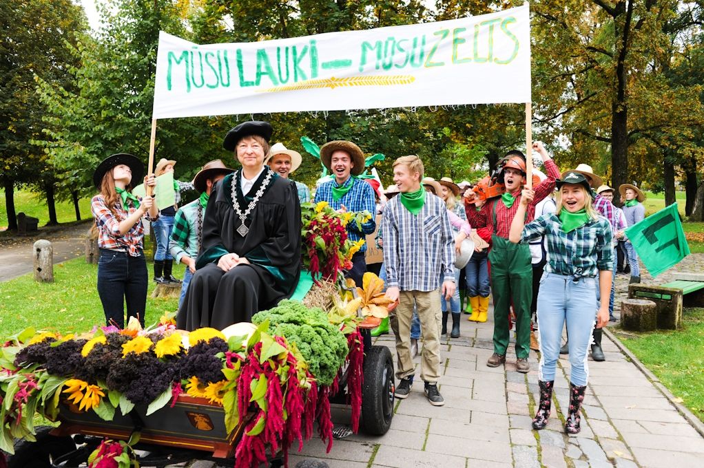 Azemitologa Lielā balva aizceļo uz Tehnisko fakultāti (FOTO)