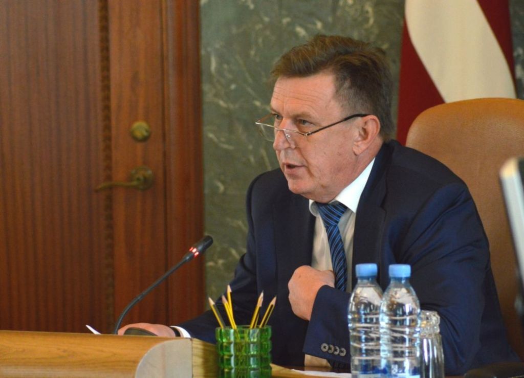 Premjers skeptisks par dzelzceļa elektrifikāciju