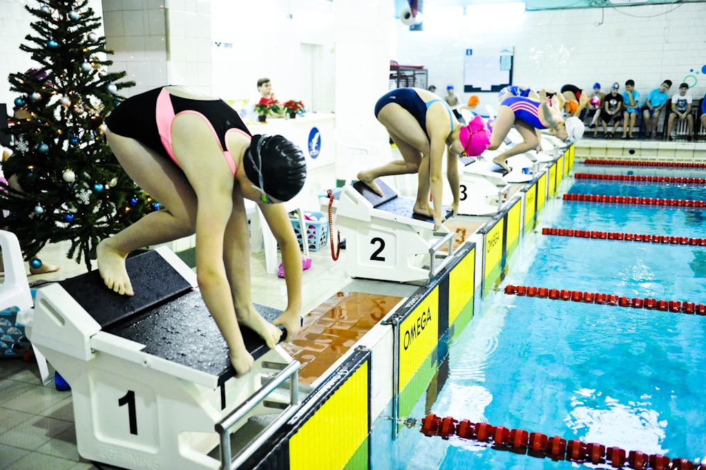 JSPS Jaungada sprints peldēšanā (FOTO)