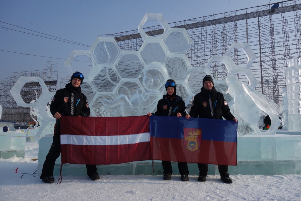 Jelgavas komandai bronza Harbinas ledus festivālā