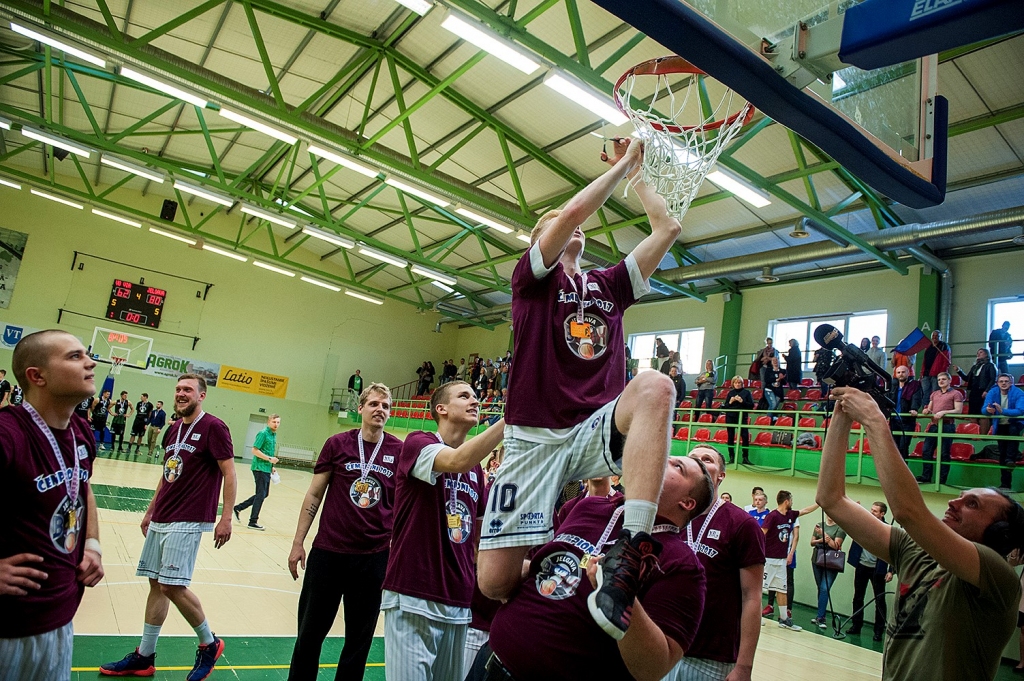 "Jelgavas/BJSS" basketbolisti kļūst par LBL2 čempioniem (FOTO) (papildināts)