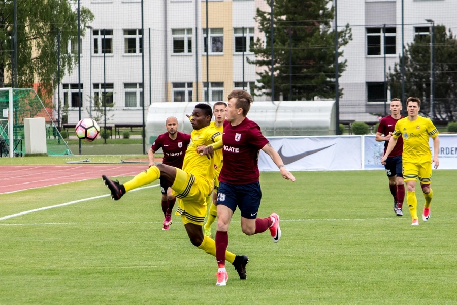 “Jelgavas” futbolisti atbalsta Pilsētas svētkus ar uzvaru pār “Ventspili” (papildināts ar FOTO)