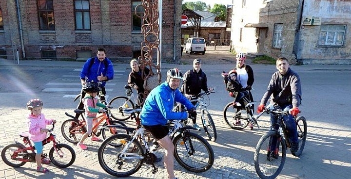 Aicina piedalīties retro velobraucienā