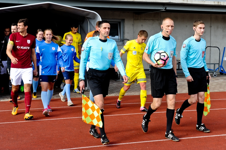 "Ventspils" futbolisti uzvar Jelgavā un saglabā izredzes uz medaļām (FOTO)