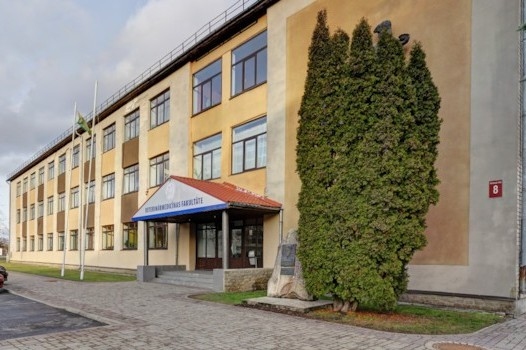 Semestra vidū atbrīvo no darba docenti Mičuli, kas protestē pret darba apmaksas kārtību LLU 